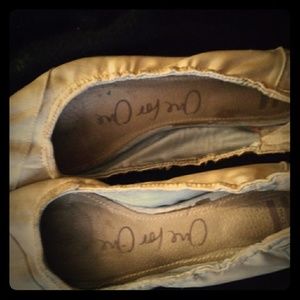 Tom's Ivory Grosgrain Ballet Flats